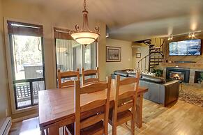 Flying Dutchman 1164 by SummitCove Vacation Lodging