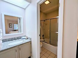 Flying Dutchman 1164 by SummitCove Vacation Lodging