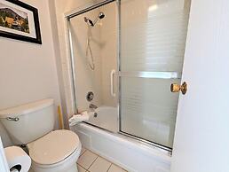 Flying Dutchman 1164 by SummitCove Vacation Lodging