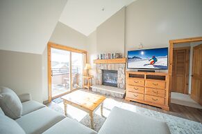 Buffalo Lodge 8412 by SummitCove Vacation Lodging