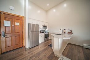 Buffalo Lodge 8412 by SummitCove Vacation Lodging