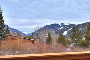 Tennis Townhomes 1326