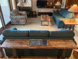 Tennis Townhomes 1326