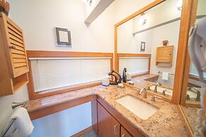 Tennis Townhomes 1326