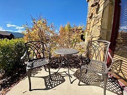 Antlers Gulch 501 by SummitCove Vacation Lodging