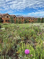 Antlers Gulch 501 by SummitCove Vacation Lodging