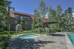 Expedition Station 8590 by SummitCove Vacation Lodging