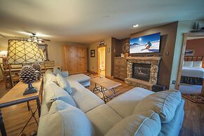 Expedition Station 8590 by SummitCove Vacation Lodging