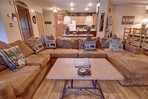 Expedition Station 8590 by SummitCove Vacation Lodging