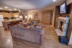 Expedition Station 8590 by SummitCove Vacation Lodging