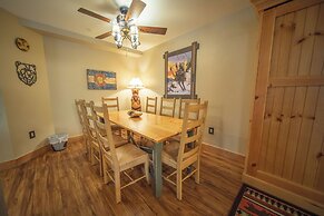 Expedition Station 8590 by SummitCove Vacation Lodging