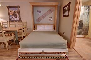 Expedition Station 8590 by SummitCove Vacation Lodging