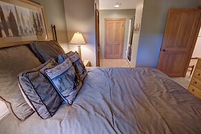 Expedition Station 8590 by SummitCove Vacation Lodging