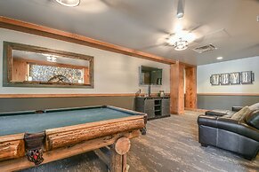 Expedition Station 8590 by SummitCove Vacation Lodging