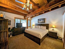 Homestead 2031 by SummitCove Vacation Lodging