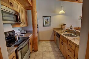 Homestead 2031 by SummitCove Vacation Lodging