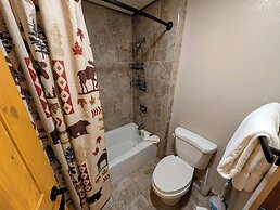 Homestead 2031 by SummitCove Vacation Lodging