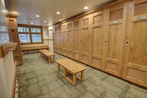 Lone Eagle 3001 by SummitCove Vacation Lodging