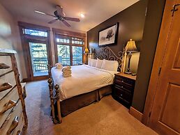 Lone Eagle 3001 by SummitCove Vacation Lodging