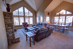 Gateway Lodge 5036 by SummitCove Vacation Lodging