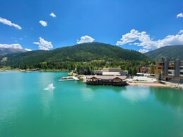 Lakeside 1495 by SummitCove Vacation Lodging