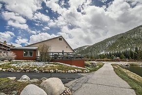 Lenawee 1738 by SummitCove Vacation Lodging