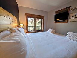 Red Hawk Lodge 2275