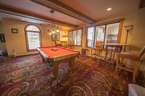 Red Hawk Lodge 2275