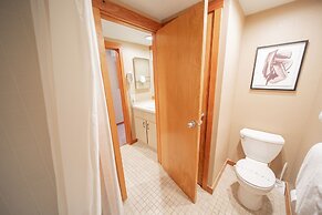 Lakeside 1481 by SummitCove Vacation Lodging