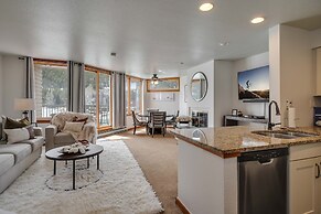 Lakeside 1481 by SummitCove Vacation Lodging