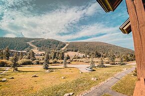 Tenderfoot Lodge 2636