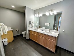 Gateway Lodge 5099 by SummitCove Vacation Lodging