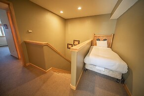 Gateway Lodge 5099 by SummitCove Vacation Lodging