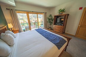 Gateway Lodge 5099 by SummitCove Vacation Lodging