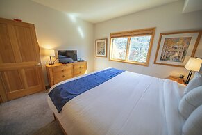 Gateway Lodge 5099 by SummitCove Vacation Lodging
