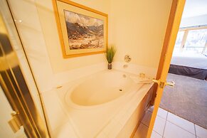 Gateway Lodge 5099 by SummitCove Vacation Lodging