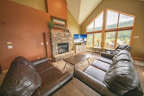 Gateway Lodge 5099 by SummitCove Vacation Lodging