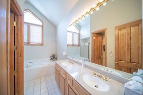 Ironwood 2988 by SummitCove Vacation Lodging