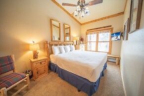 Hidden River Lodge 5977 by SummitCove Vacation Lodging
