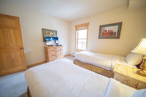 Tenderfoot Lodge 2626