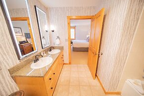 Dakota Lodge 8455 by SummitCove Vacation Lodging