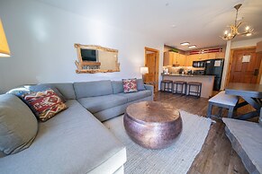 Dakota Lodge 8455 by SummitCove Vacation Lodging
