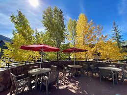 Dakota Lodge 8455 by SummitCove Vacation Lodging