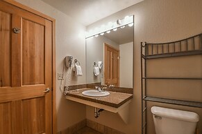 Gateway Lodge 5025 by SummitCove Vacation Lodging