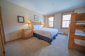 Buffalo Lodge 8327 by SummitCove Vacation Lodging