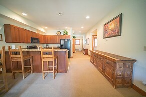 Red Hawk Townhomes 2352