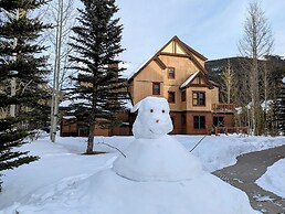 Red Hawk Townhomes 2352