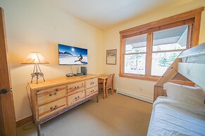 Red Hawk Townhomes 2352