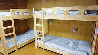 YesJun Guesthouse - Hostel