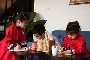 Haka Hotel & Apartment